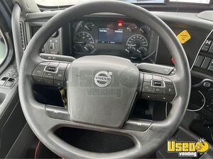 2019 Vnl Volvo Semi Truck 4 Indiana for Sale