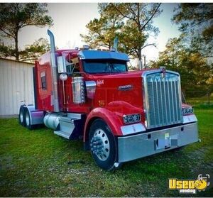 2019 W900 Kenworth Semi Truck Under Bunk Storage Texas for Sale
