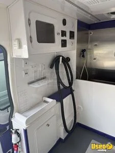 2020 350hd Pet Care / Veterinary Truck Spare Tire Connecticut Gas Engine for Sale