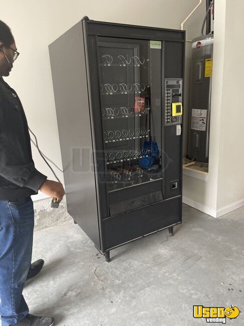 2020 Automatic Products Snack Machine Georgia for Sale