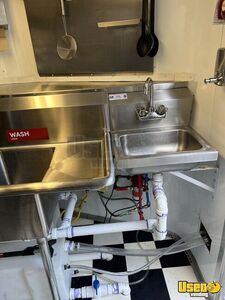 2020 Barbecue Concession Trailer With Screened-in Porch Barbecue Food Trailer Hot Water Heater South Carolina for Sale