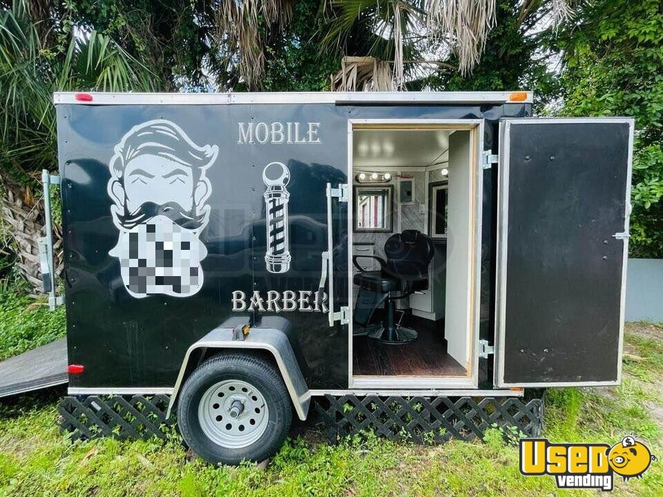 Compact 2020 CustomBuilt Mobile with Stylish Interior for