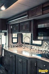 2020 Bentley 34 B Motorhome Awning California Diesel Engine for Sale