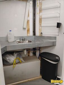 2020 Box Trailer Mobile Hair & Nail Salon Truck Hot Water Heater Missouri for Sale