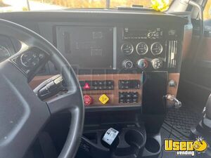 2020 Cascadia Freightliner Semi Truck 18 Florida for Sale