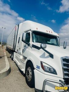 2020 Cascadia Freightliner Semi Truck 2 California for Sale