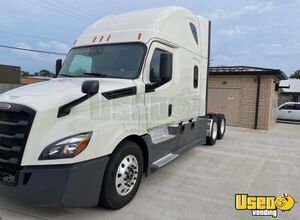 2020 Cascadia Freightliner Semi Truck 3 Texas for Sale