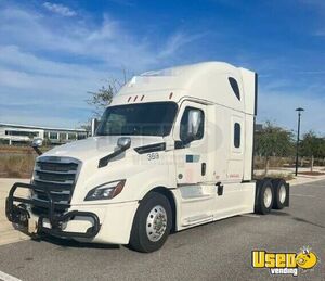 2020 Cascadia Freightliner Semi Truck 4 Florida for Sale