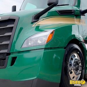 2020 Cascadia Freightliner Semi Truck 4 New Jersey for Sale