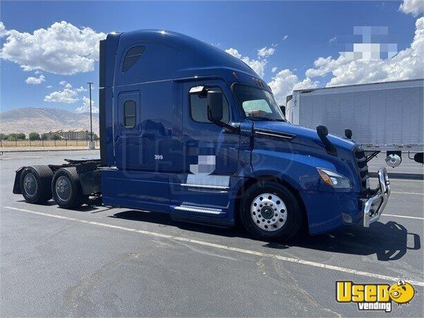 2020 Cascadia Freightliner Semi Truck California for Sale