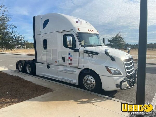 2020 Cascadia Freightliner Semi Truck Florida for Sale