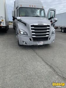 2020 Cascadia Freightliner Semi Truck Fridge California for Sale