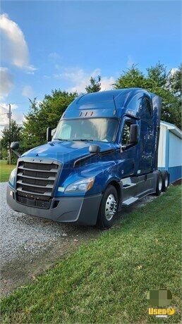 2020 Cascadia Freightliner Semi Truck Kentucky for Sale