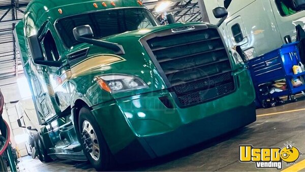 2020 Cascadia Freightliner Semi Truck New Jersey for Sale