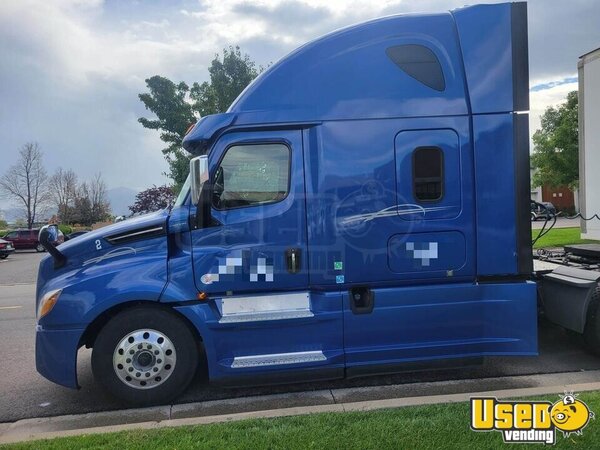 2020 Cascadia Freightliner Semi Truck Utah for Sale