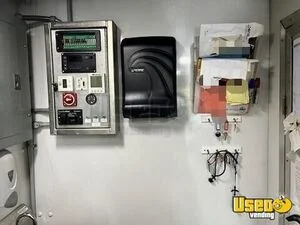 2020 Custom Kitchen Food Trailer Insulated Walls New York Diesel Engine for Sale