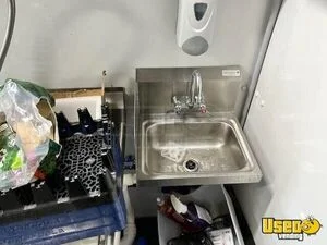 2020 Custom Kitchen Food Trailer Stainless Steel Wall Covers New York Diesel Engine for Sale