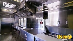 2020 F-59 All-purpose Food Truck Diamond Plated Aluminum Flooring California Gas Engine for Sale