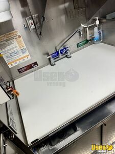 2020 F-59, V8 6.8l Gas Engine All-purpose Food Truck Salamander / Overhead Broiler Connecticut Gas Engine for Sale