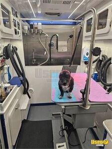 2020 F250 Pet Care / Veterinary Truck Backup Camera Indiana Gas Engine for Sale