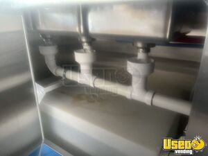 2020 F59 Bakery Food Truck Fire Extinguisher Florida Gas Engine for Sale