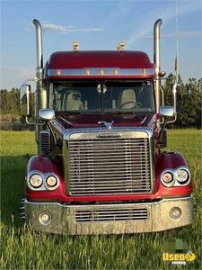 2020 Freightliner Semi Truck Microwave South Dakota for Sale