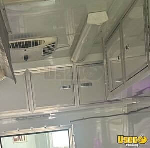 2020 Grizzly Kitchen Food Trailer Diamond Plated Aluminum Flooring California for Sale