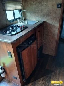 2020 Living Quarters Horse Trailers :: 4-horse Lq Trailers 4-horse Lq Trailer Rear Jacks Maryland for Sale
