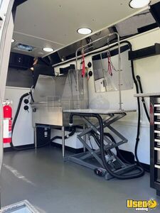 2020 Sprinter 2500 Pet Care / Veterinary Truck Floor Drains Connecticut Diesel Engine for Sale