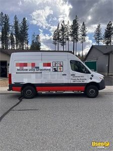 2020 Sprinter Pet Care / Veterinary Truck Removable Trailer Hitch Washington Diesel Engine for Sale