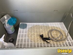 2020 Transit Pet Care / Veterinary Truck Electrical Outlets Arizona Gas Engine for Sale