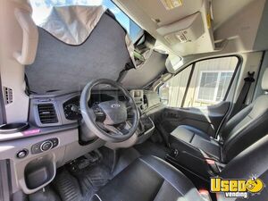 2020 Transit Pet Care / Veterinary Truck Exterior Lighting Montana Gas Engine for Sale