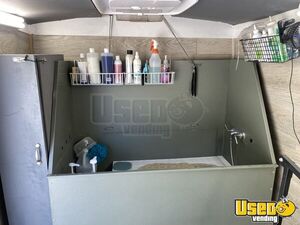 2020 Transit Pet Care / Veterinary Truck Interior Lighting Arizona Gas Engine for Sale