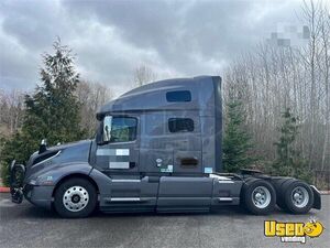 2020 Vnl Volvo Semi Truck 2 Washington for Sale