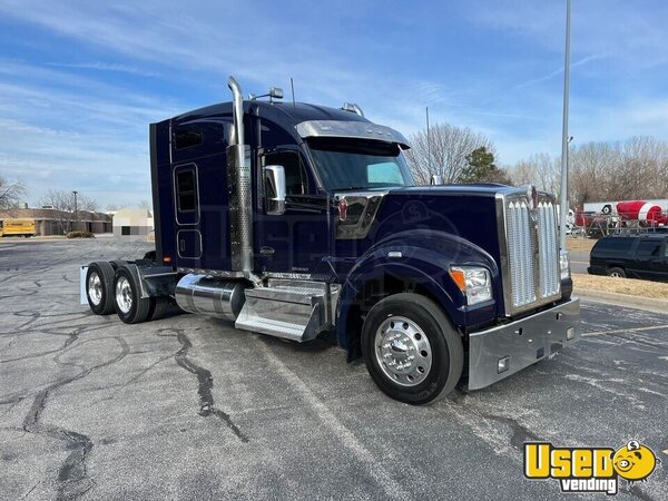 2020 W990 Kenworth Semi Truck Kansas for Sale