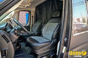 2021 1500 Mobile Hair & Nail Salon Truck 21 New Jersey Gas Engine for Sale