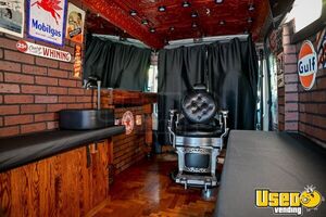 2021 1500 Mobile Hair & Nail Salon Truck Open Signage New Jersey Gas Engine for Sale