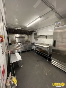2021 18ft Kitchen Food Trailer Kitchen Food Trailer Fryer Indiana for Sale