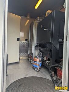 2021 24' W/ Porch Barbecue Food Trailer Stainless Steel Wall Covers Oregon for Sale