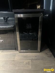 2021 350 Transit Hd- Xlt Mobile Hair & Nail Salon Truck Gray Water Tank Texas Gas Engine for Sale