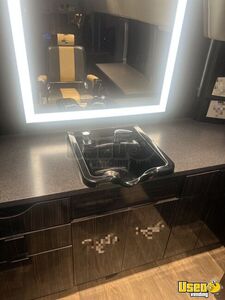 2021 350 Transit Hd- Xlt Mobile Hair & Nail Salon Truck Hot Water Heater Texas Gas Engine for Sale