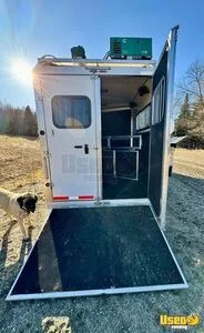 2021 69226s-2sl-gn-e-mid-lq 2-horse Lq Trailer Air Conditioners Vermont for Sale