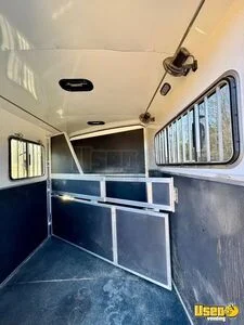 2021 69226s-2sl-gn-e-mid-lq 2-horse Lq Trailer Saddle Racks Vermont for Sale