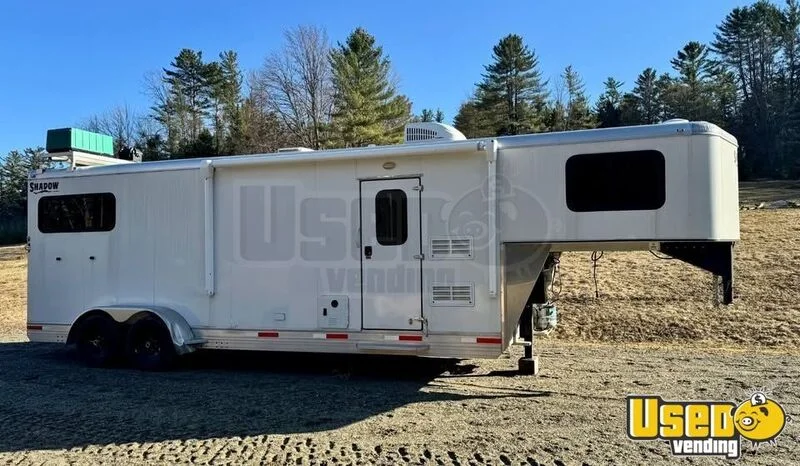 2021 69226s-2sl-gn-e-mid-lq 2-horse Lq Trailer Vermont for Sale