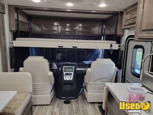 2021 7 Series Gt7 36d7 Motorhome Bus Motorhome Cabinets Indiana Gas Engine for Sale