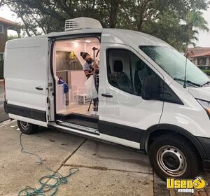 2021 A250 Mobile Pet Grooming Van Pet Care / Veterinary Truck Florida for Sale