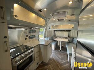 2021 Airstream Toilet Washington for Sale