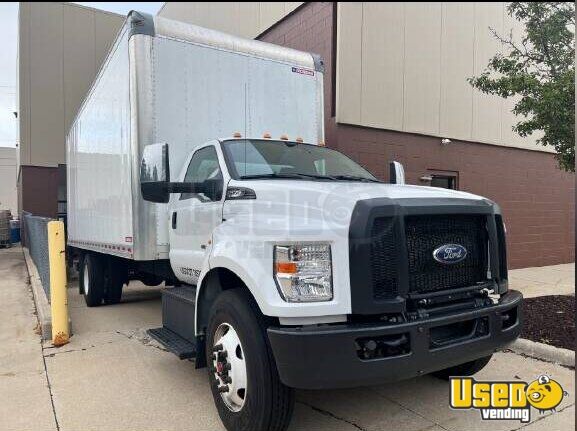 2021 Box Truck Michigan for Sale