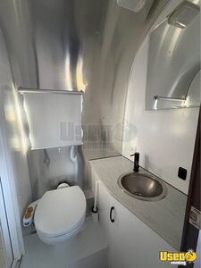 2021 Caravel 22fb Airstream Fresh Water Tank Florida for Sale