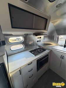 2021 Caravel 22fb Airstream Interior Lighting Florida for Sale